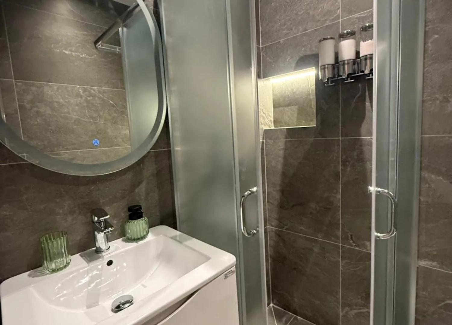 Aj Apartments - Hidden Gem In The Heart Of Blloku Tirana Albania